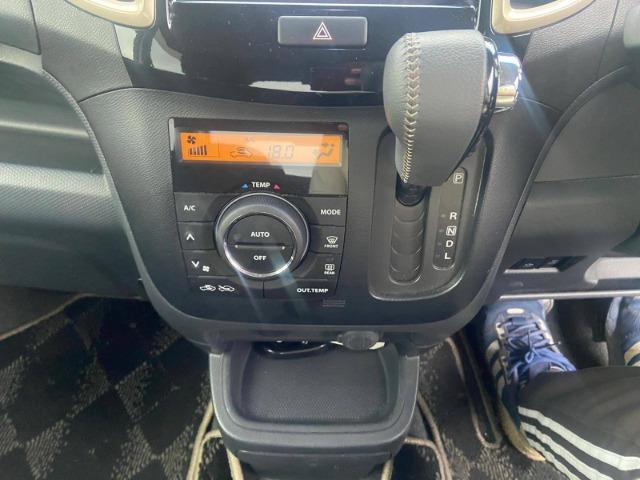 ������ �� ����� � �������� ������ Suzuki Solio 2015 ����