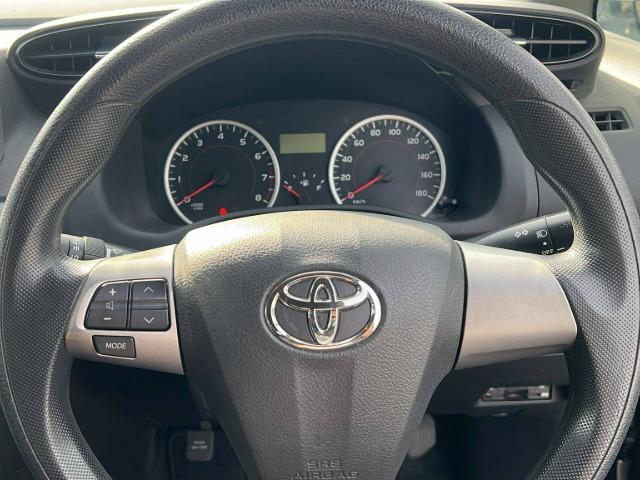 ������ �� �������� � ������ Toyota Wish 2015 ����