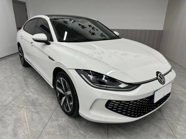 ������ � ����� �� ����� ��� ������� Volkswagen Lamando L 2022 ����