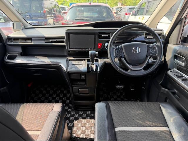 ������ �� �������� ������ Honda Stepwgn CoolSpirit 2018 ����