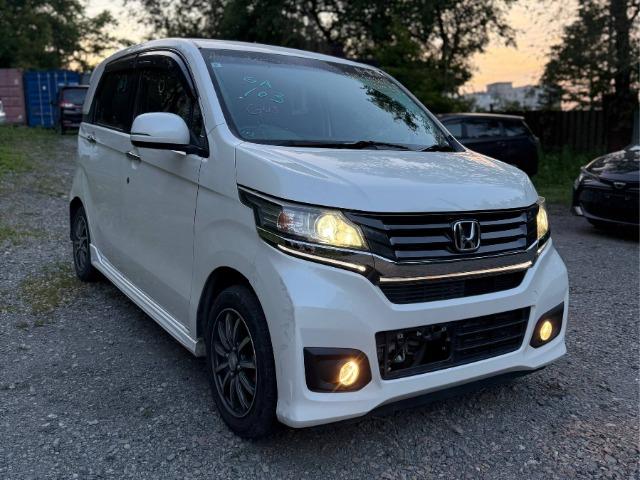 �������� �� ����� � �������� ������ HONDA N-WGN CUSTOM TURBO 2015 ����