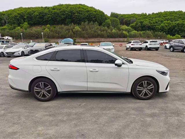 ������ ��� ����� �� ����� ��� ������� GEELY EMGRAND